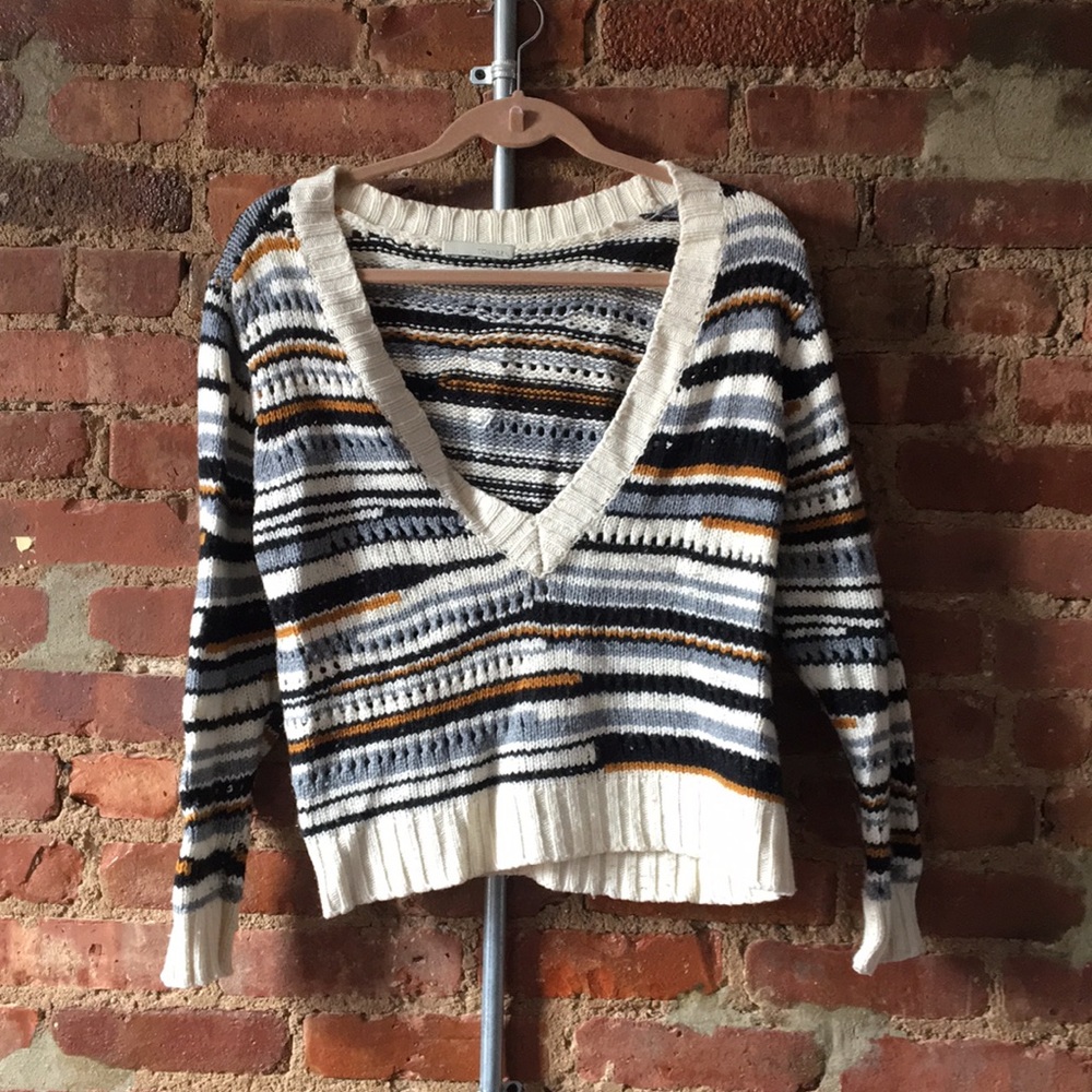 Cropped v-neck Townsen sweater